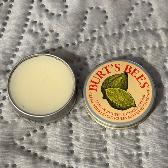 Burt's Bees Lemon Cuticle Cream Tin - Picture 1 of 3